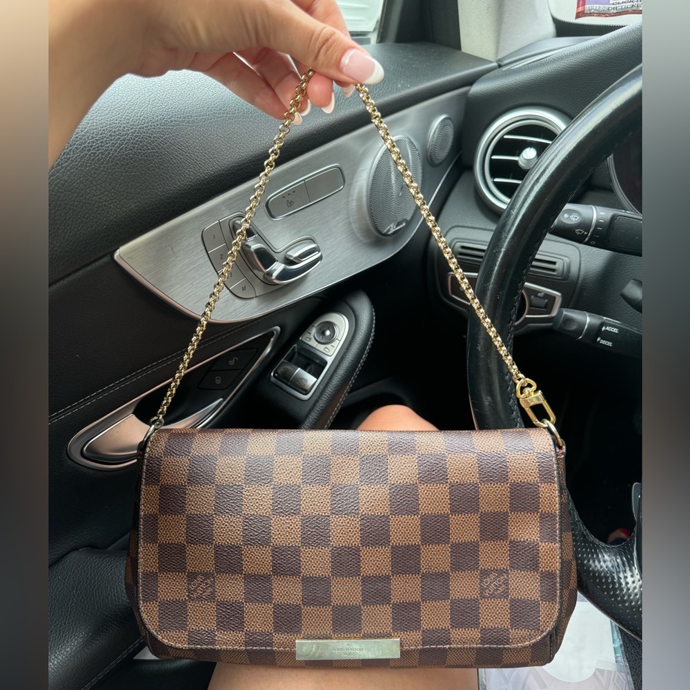 LOUIS VUITTON Damier Ebene Favorite MM